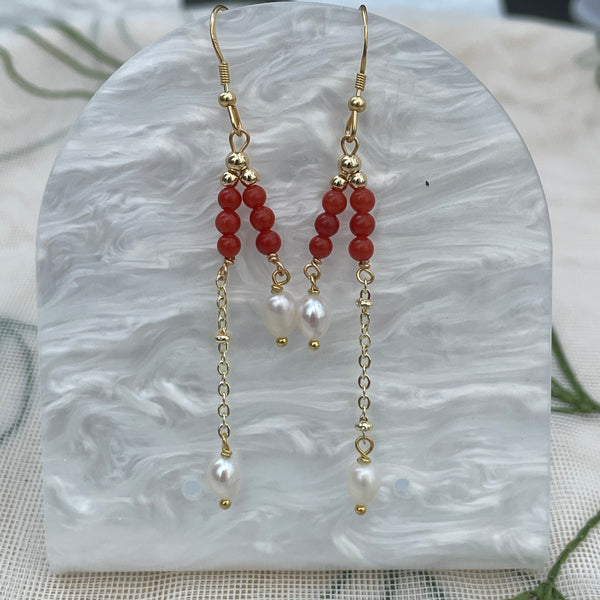 Nanhong Agate with Freshwater Pearl earrings